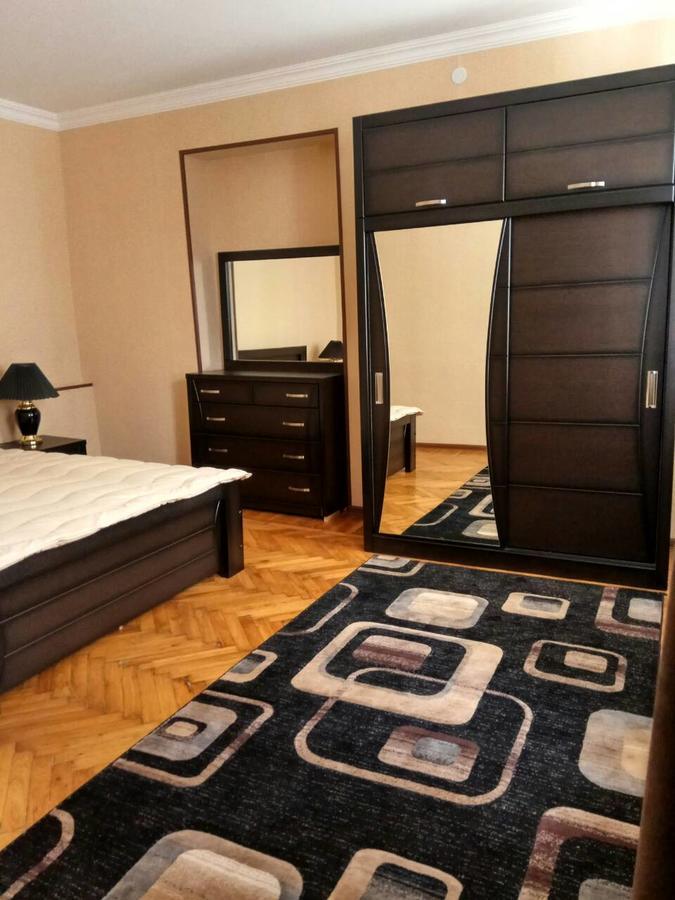 Apartment Down Town Group Tbilisi Exterior photo